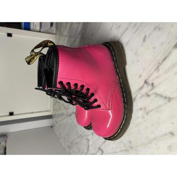 Dr. Marten’s toddler girl hot pink combat boots size 7 - Picture 2 of 4